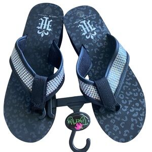 Tigerlily Trendy Women's Black Sandals